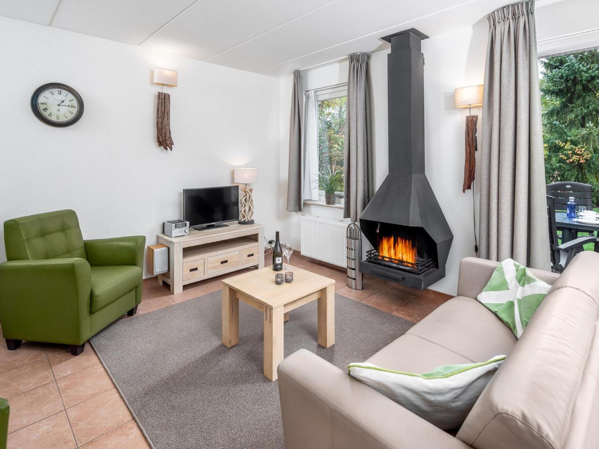 Restyled House With Fire Place Near The Drents-Friese Wold Hoogersmilde Esterno foto